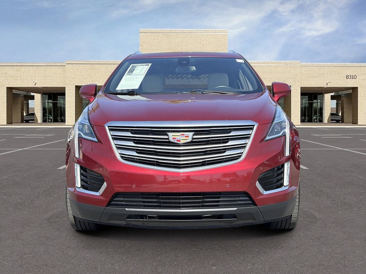 Used 2018 Cadillac XT5 Premium Luxury with VIN 1GYKNERSXJZ162950 for sale in Glendale, AZ
