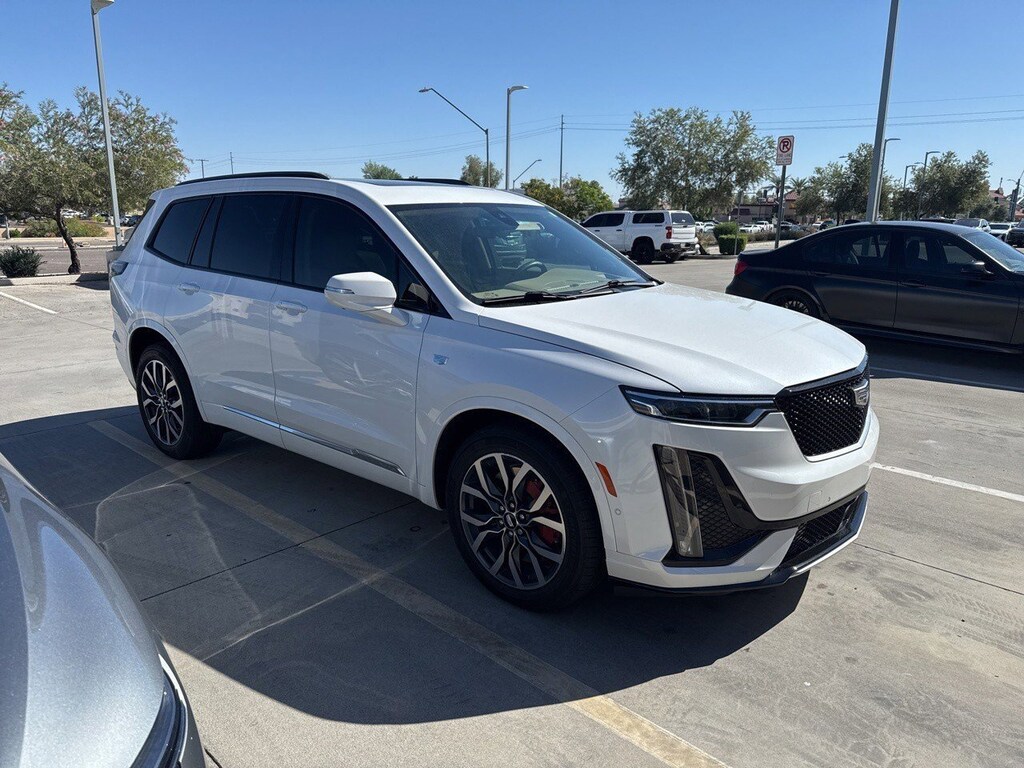 Used 2023 CADILLAC XT6 Sport SUV