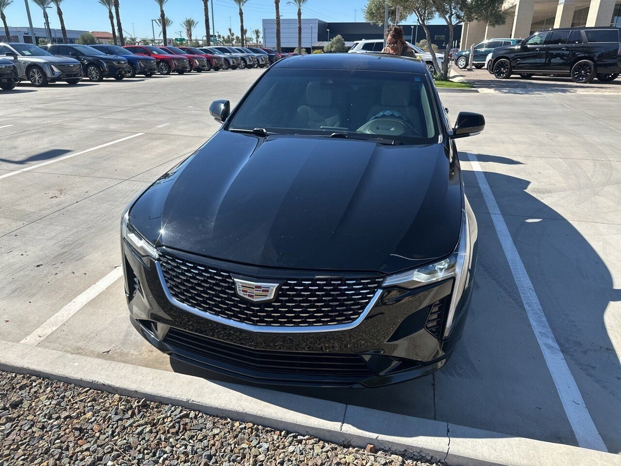 2022 Cadillac CT4 Luxury photo 2