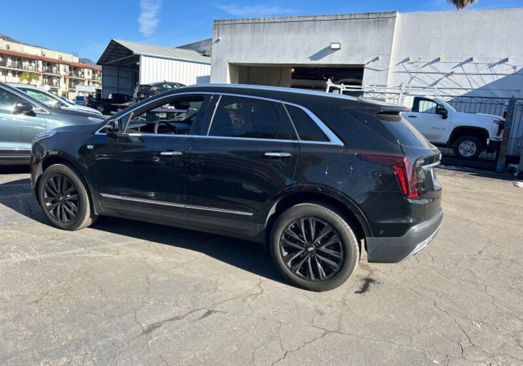 Certified 2022 CADILLAC XT5 Premium Luxury SUV