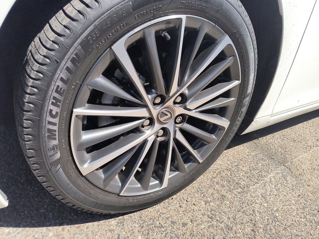 Used 2022 Lexus ES 300h ES 300h Sedan