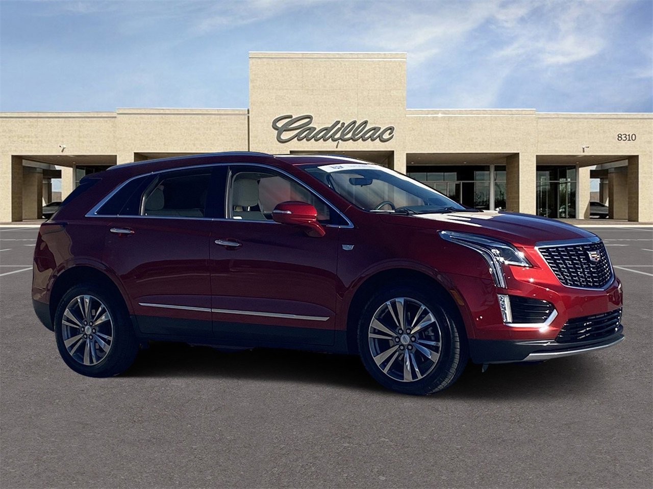 2022 Cadillac XT5 Premium Luxury photo 3