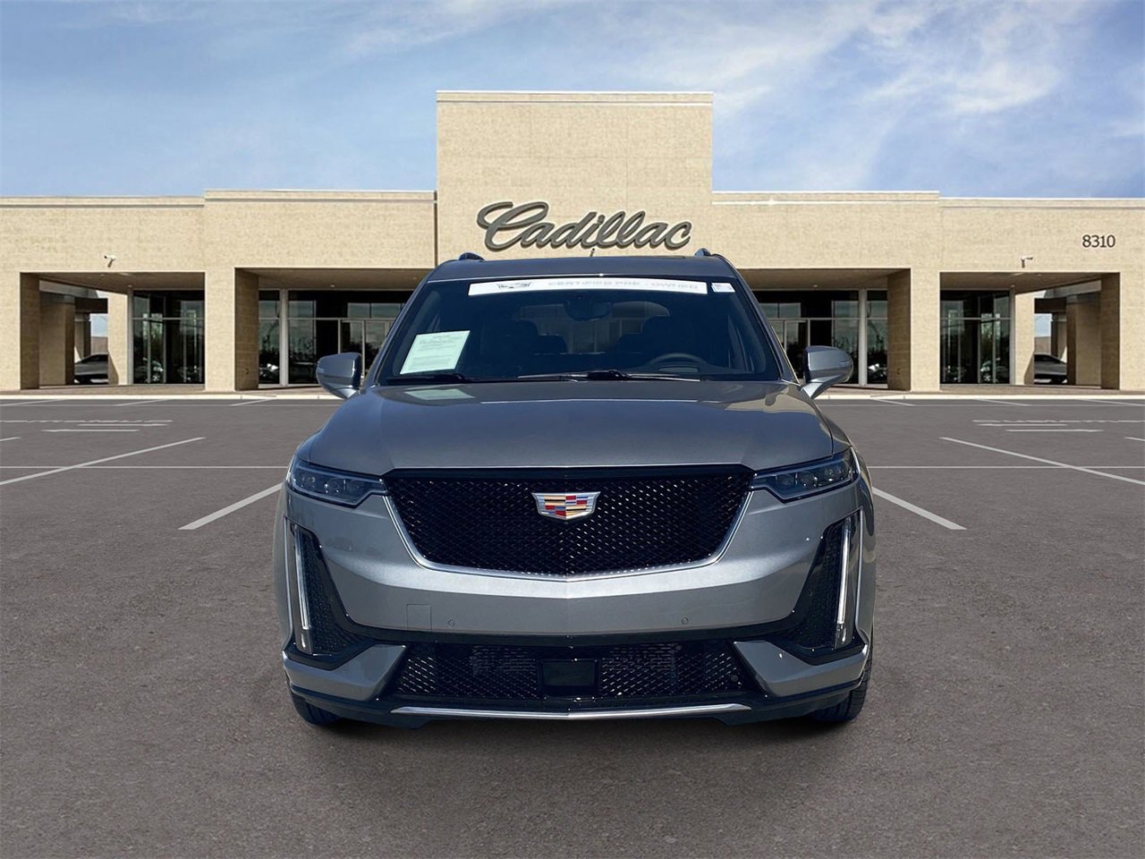 2025 Cadillac XT6 Sport photo 2