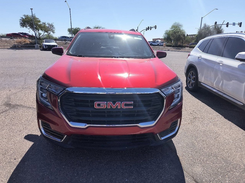 Used 2022 GMC Terrain SLE SUV
