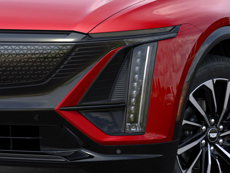 LYRIQ Sport 1