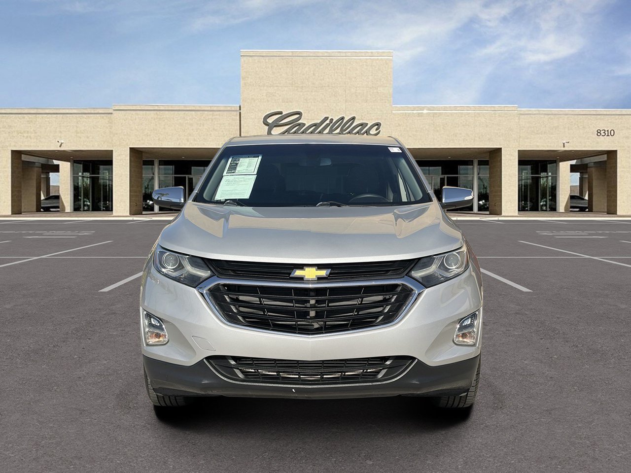 Used 2019 Chevrolet Equinox LT with VIN 2GNAXKEV1K6306965 for sale in Glendale, AZ