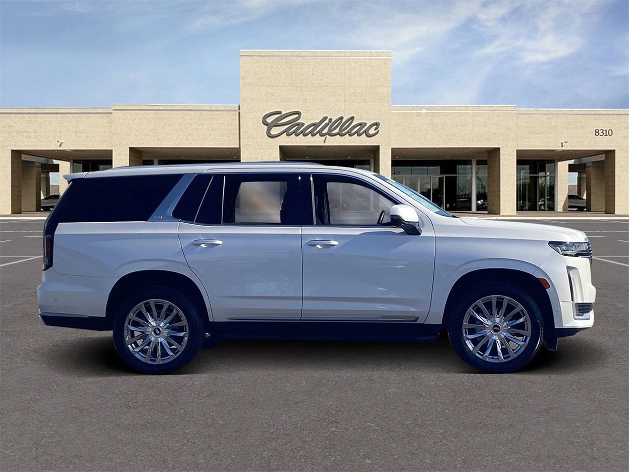 2022 Cadillac Escalade Premium Luxury photo 4
