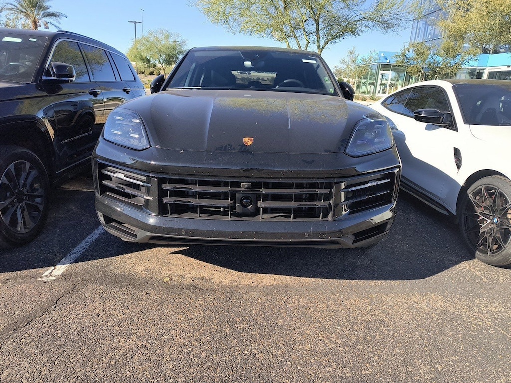 Used 2024 Porsche Cayenne NA