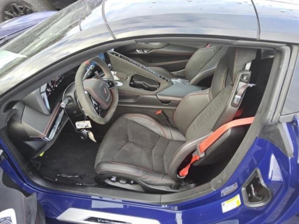 Used 2025 Chevrolet Corvette Stingray 3LT Performance