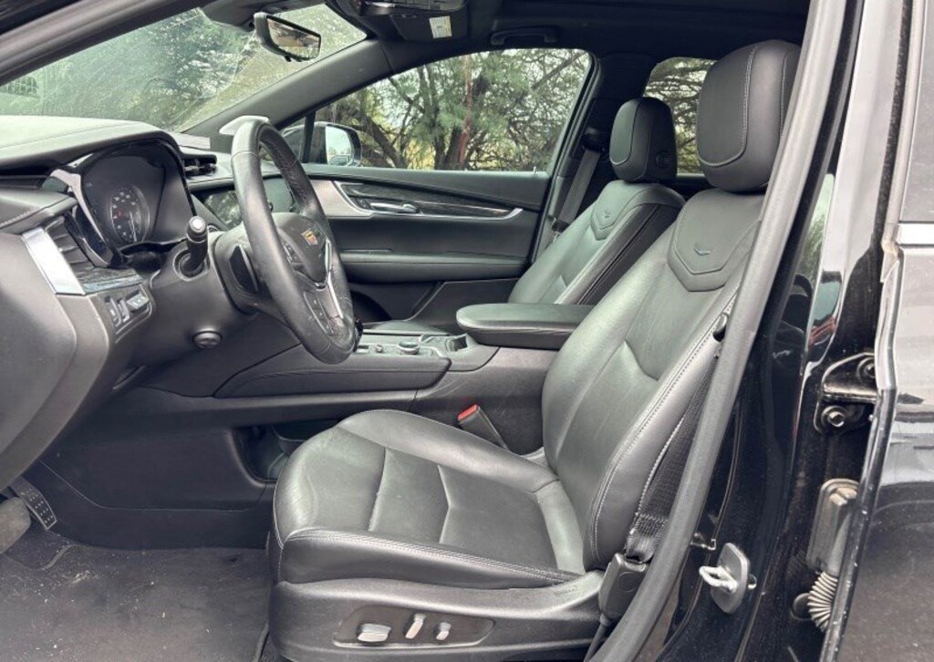 Certified 2022 CADILLAC XT5 Premium Luxury SUV