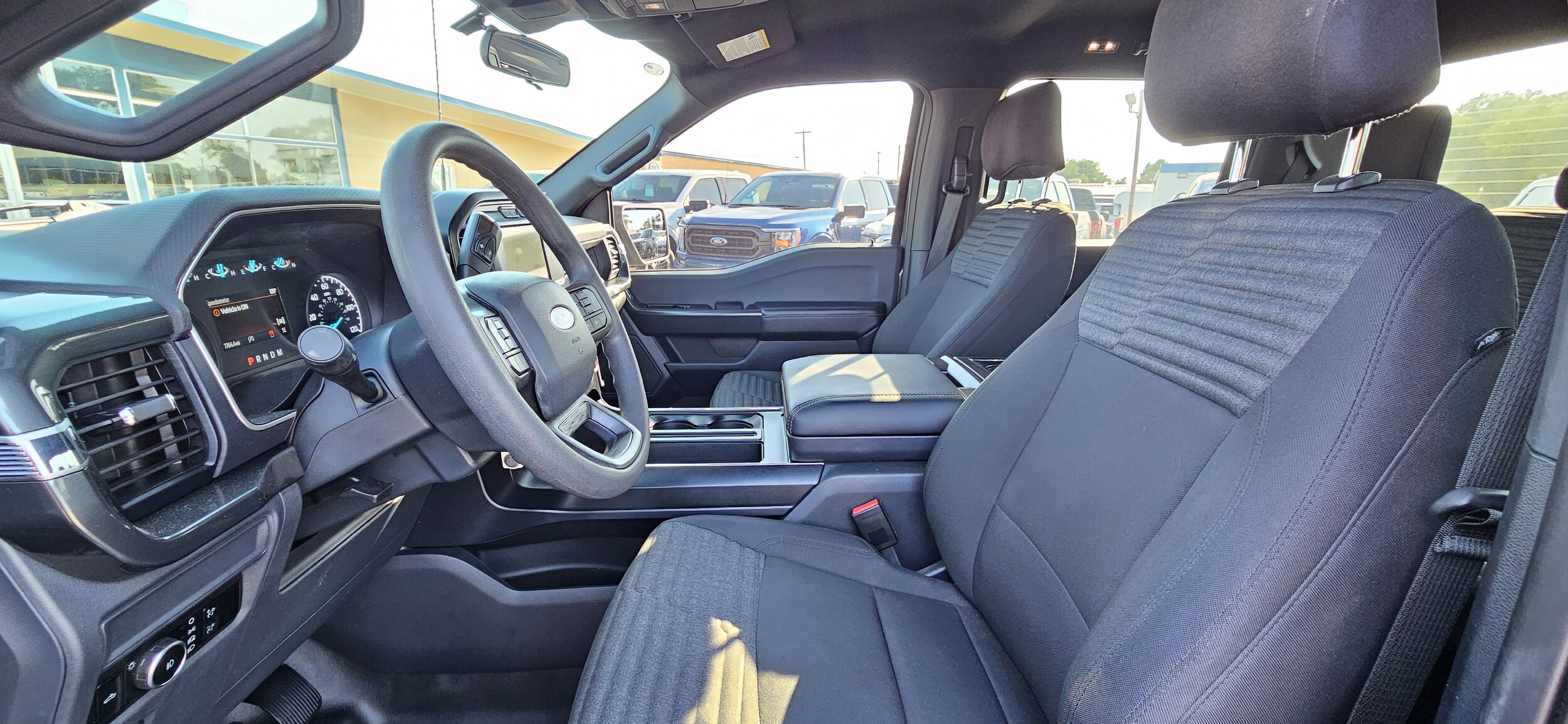 2023 Ford F-150 XL - Photo 10
