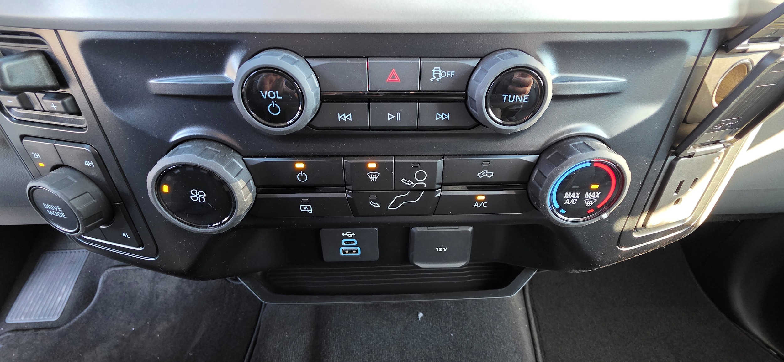 2026 Ford F-250 Super Duty XL - Photo 15