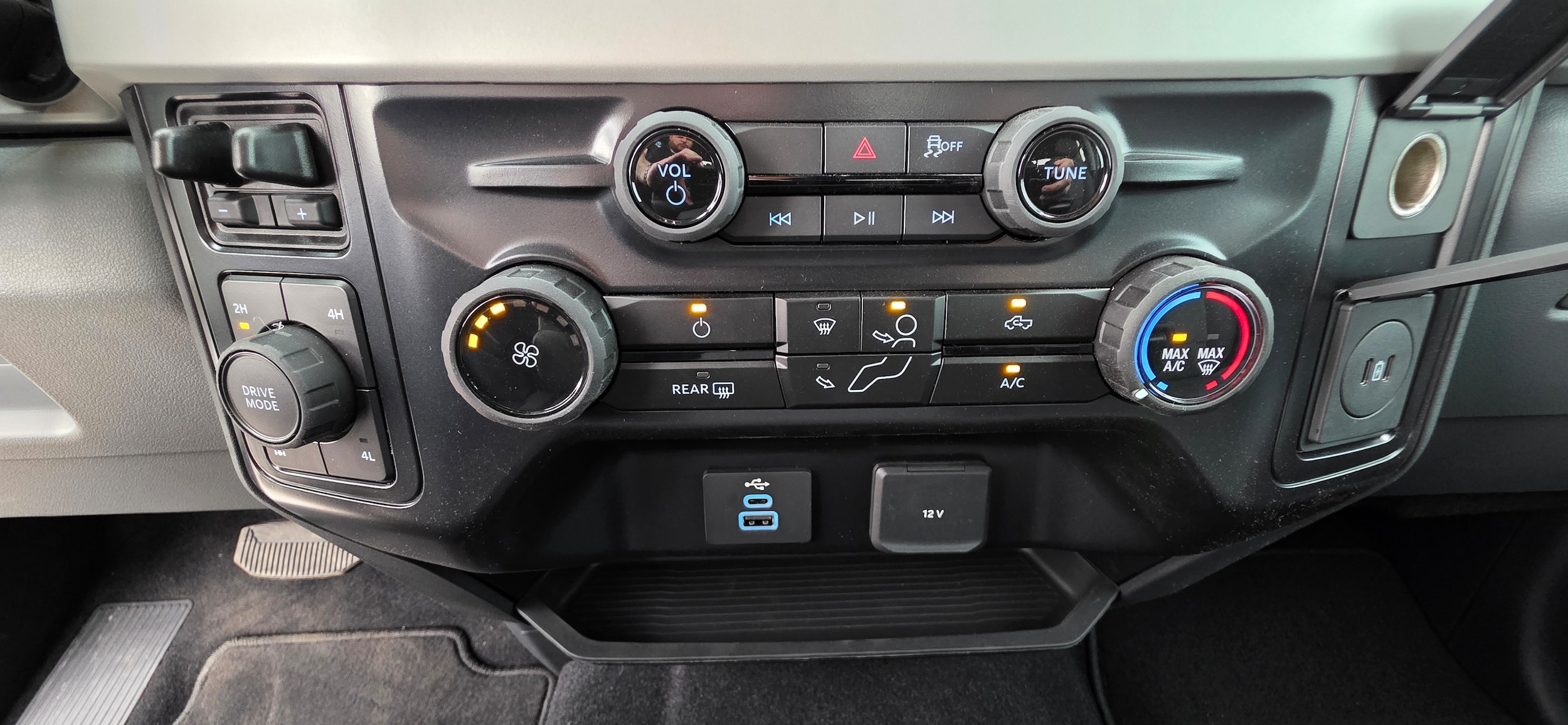 2026 Ford F-250 Super Duty XL - Photo 15