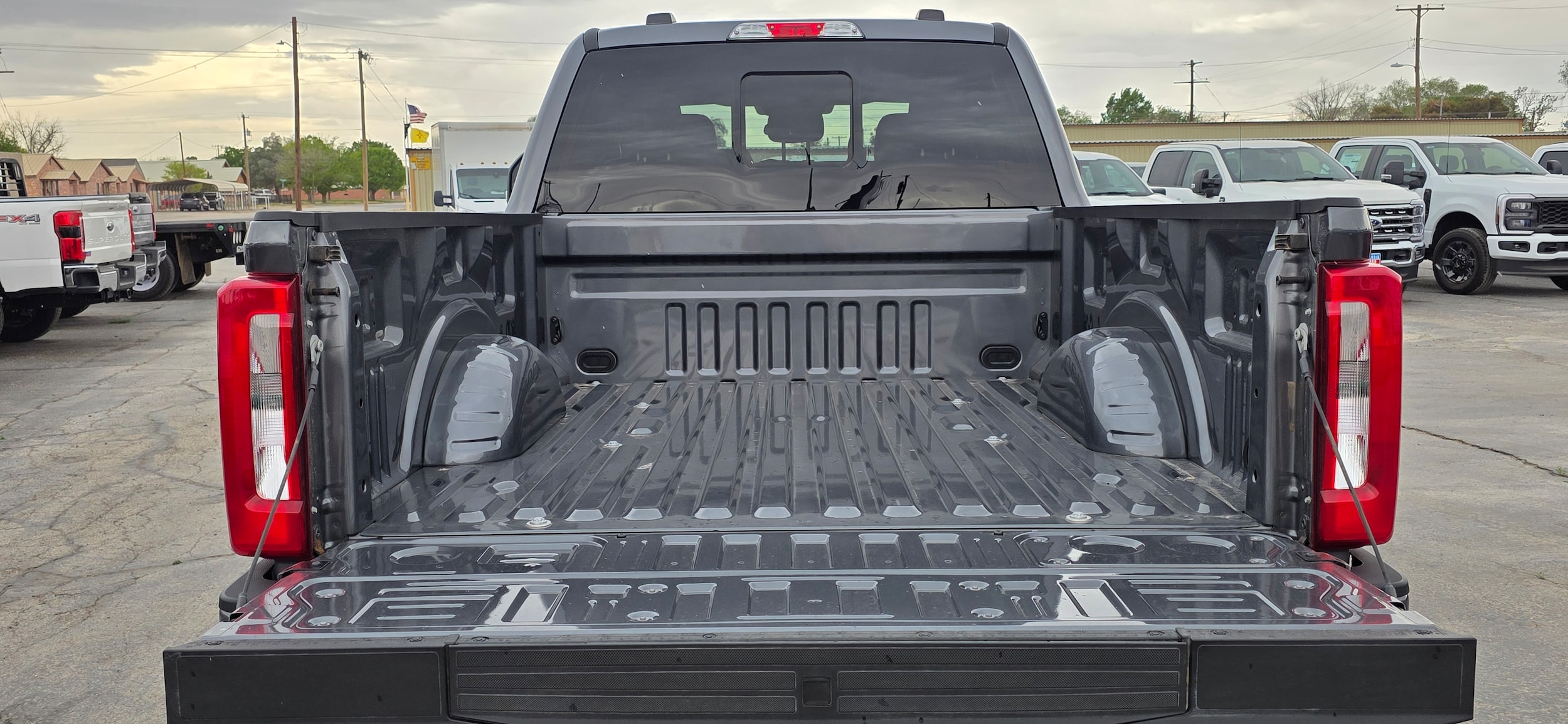 2026 Ford F-250 Super Duty XL - Photo 8