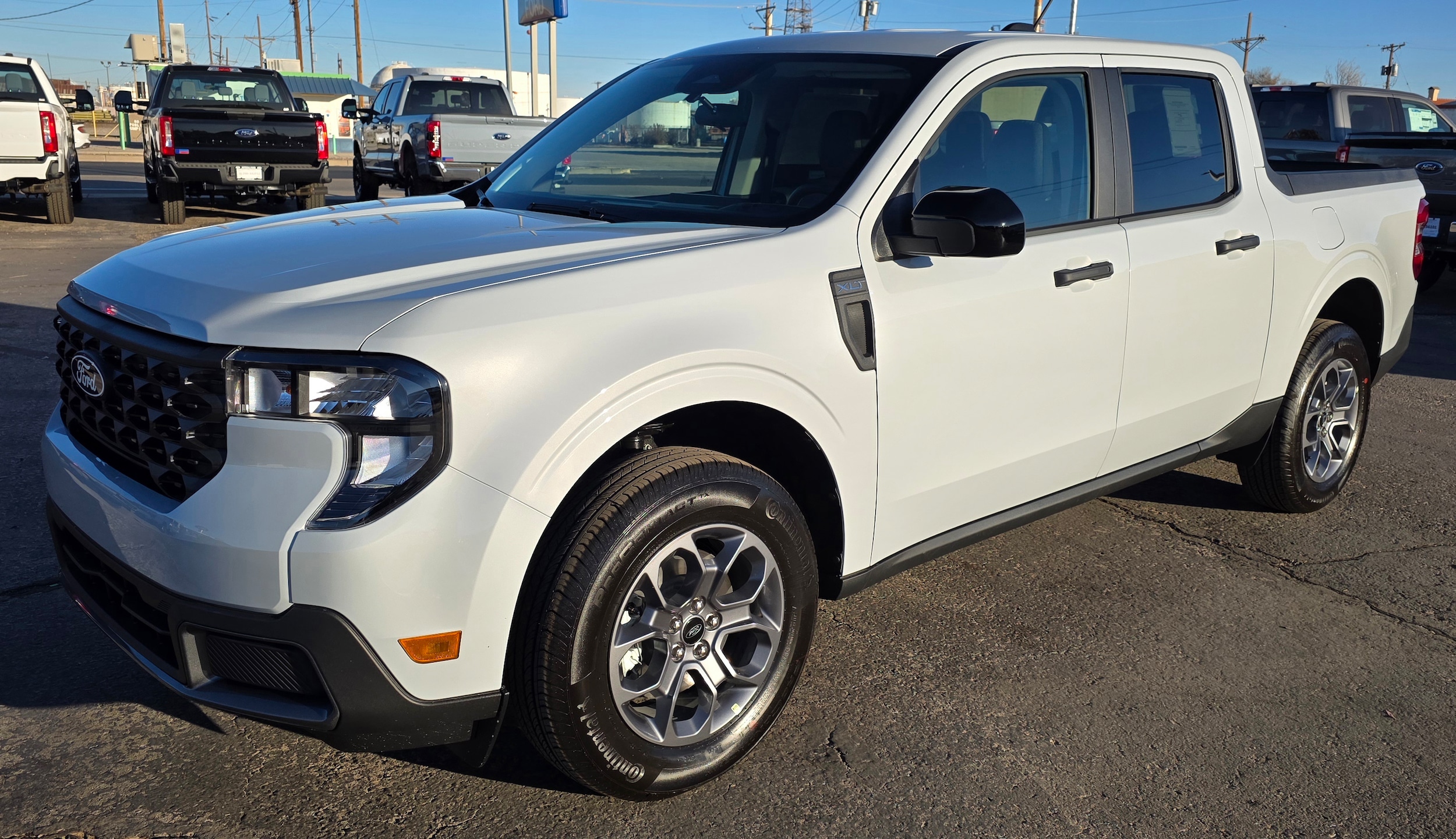 2025 Ford Maverick XLT's photo