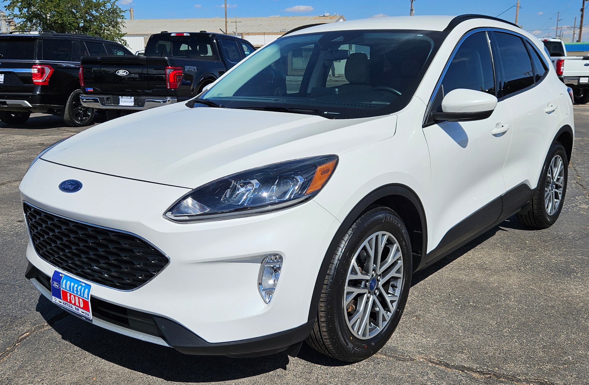 2021 Ford Escape SEL's photo