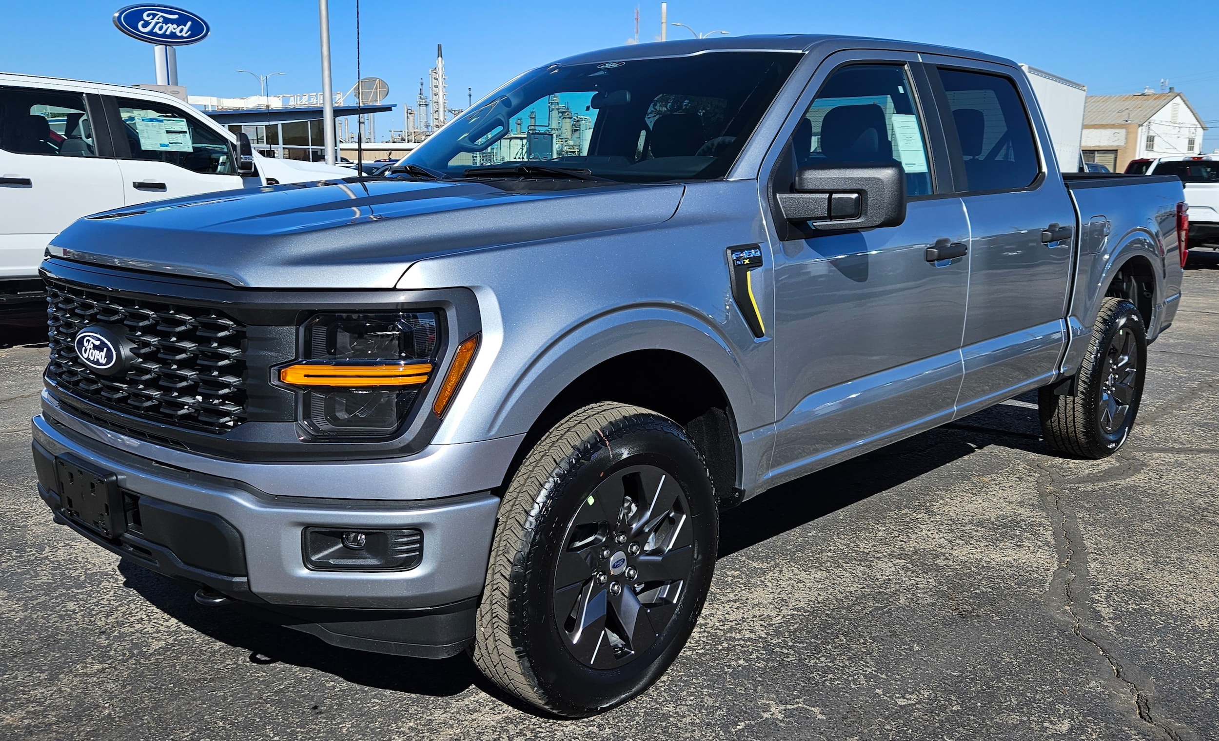 2025 Ford F-150 STX's photo
