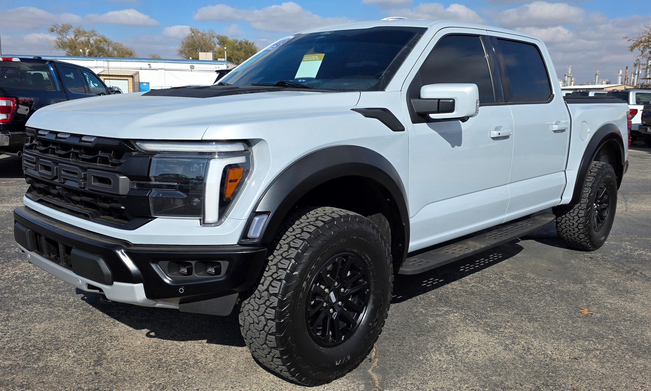 2025 Ford F-150 Raptor's photo