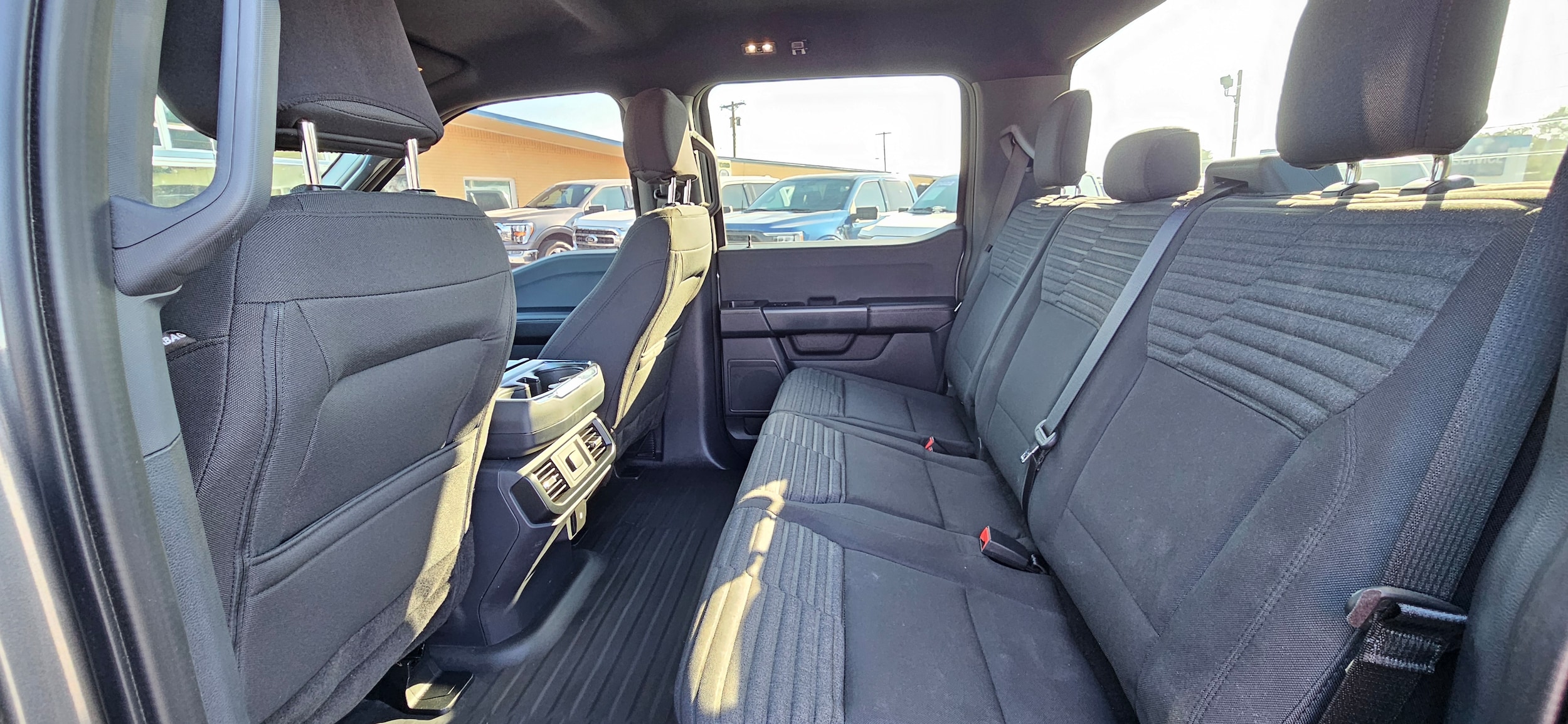 2023 Ford F-150 XL - Photo 7