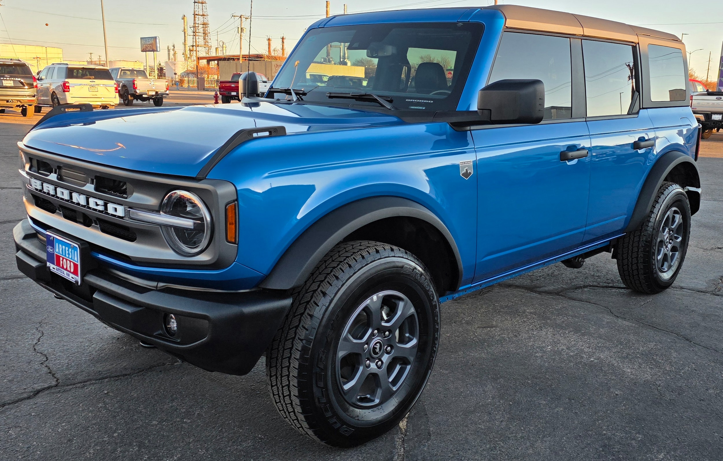 2024 Ford Bronco 4-Door Big Bend's photo