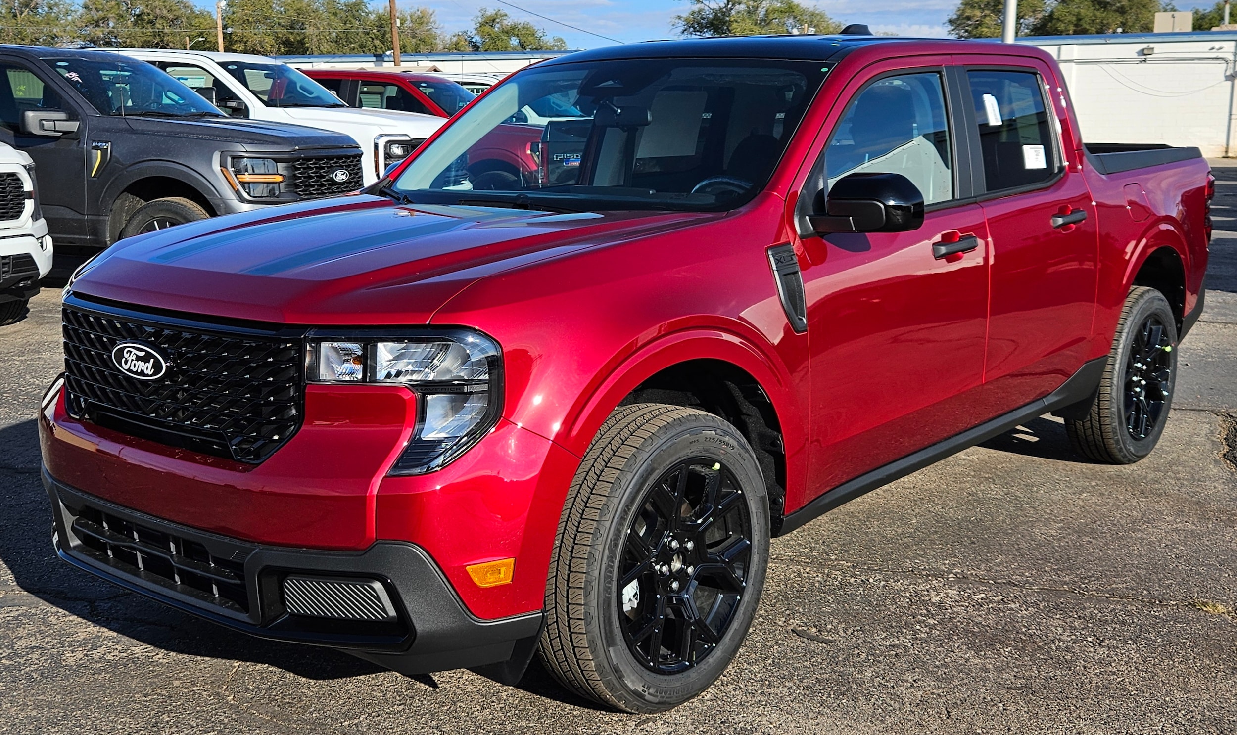2025 Ford Maverick XLT's photo