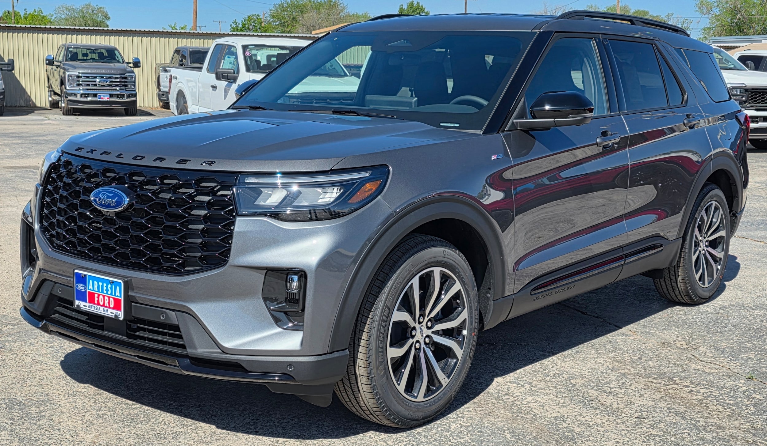 2026 Ford Explorer ST-LINE RWD's photo