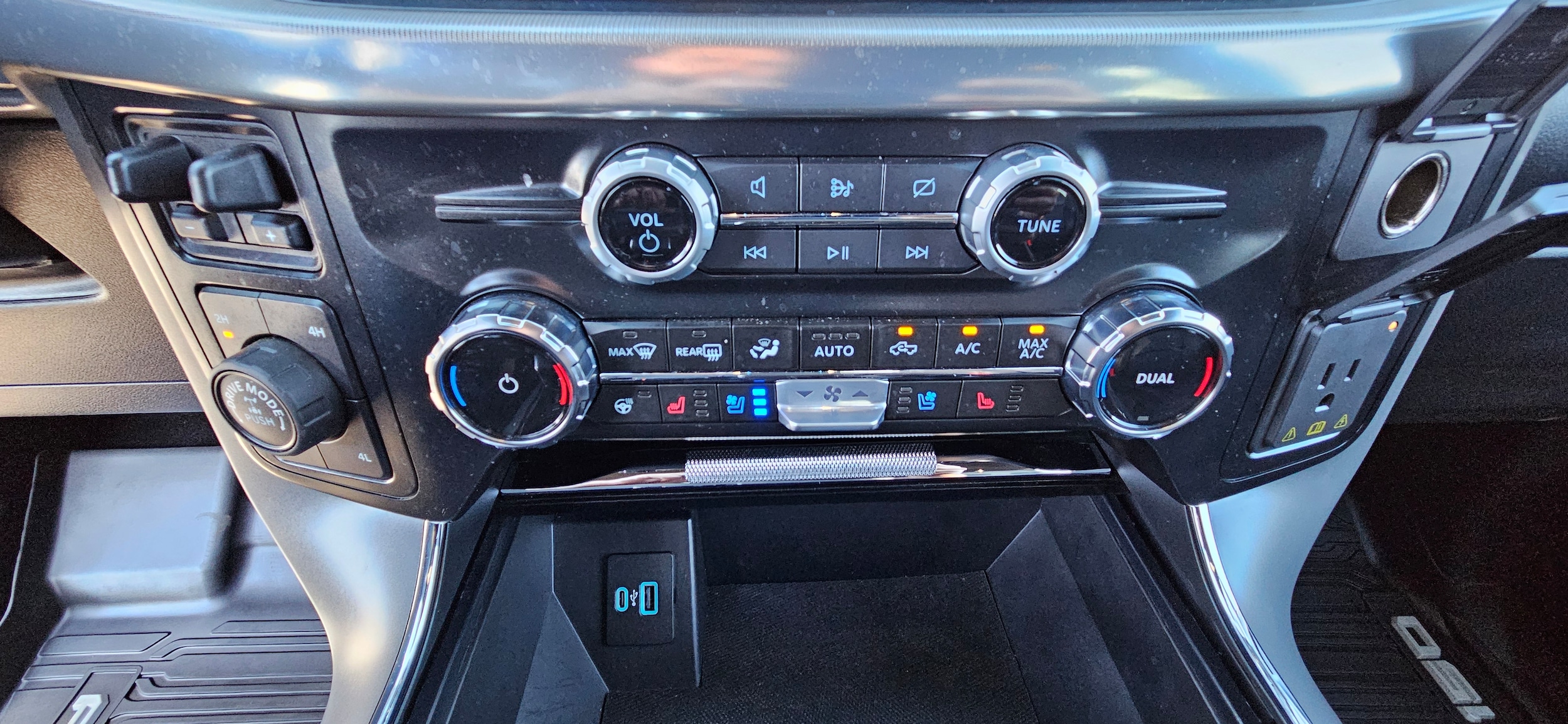 2024 Ford F-150 Lariat - Photo 15