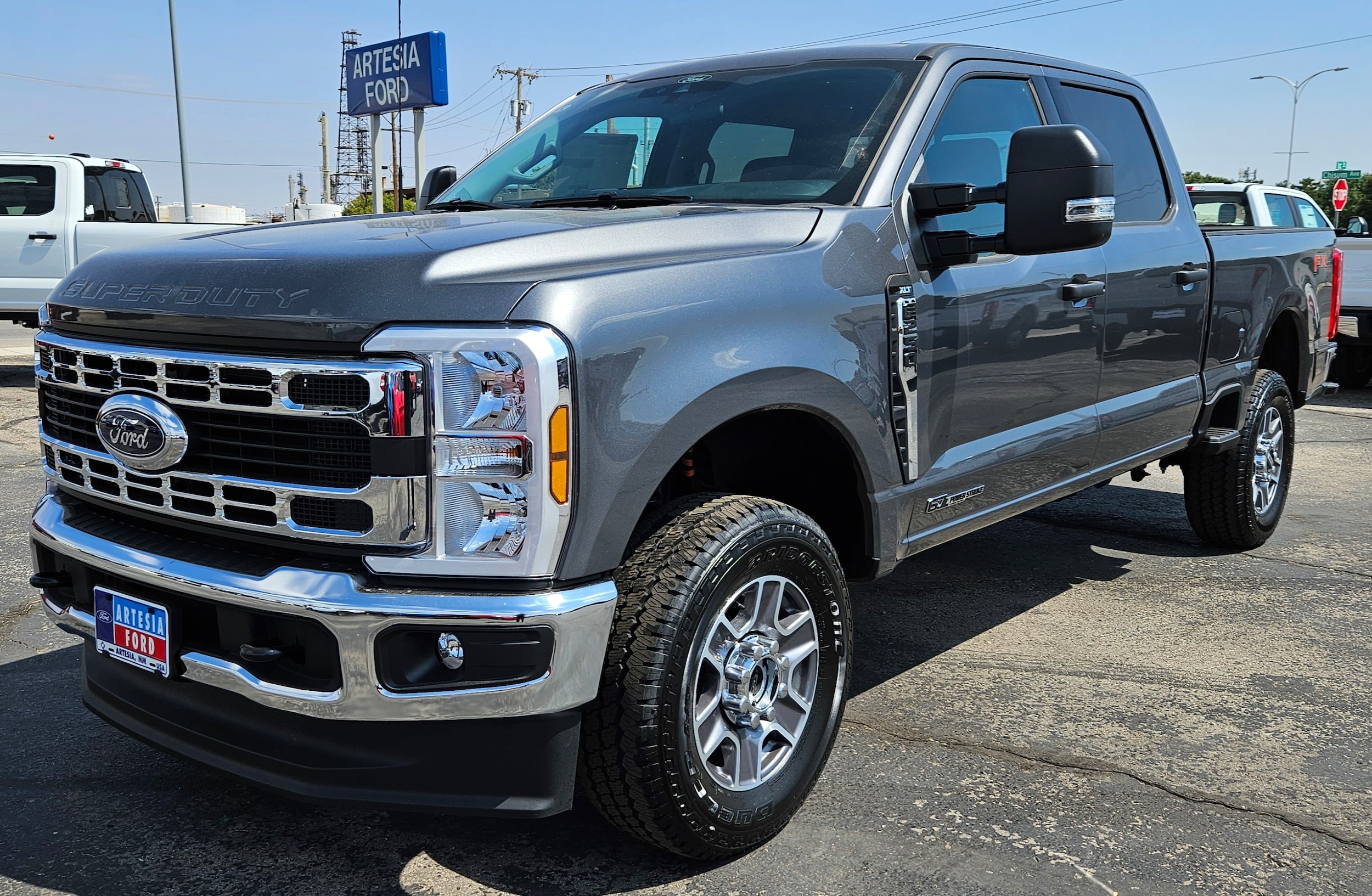 2025 Ford F-250 Super Duty XLT's photo