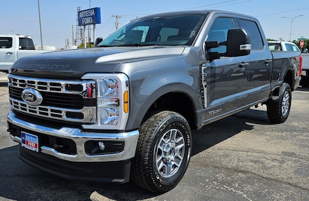 2025 Ford Super Duty F-250 XLT TRUCK