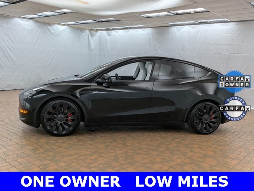 Used 2023 Tesla Model Y Performance SUV