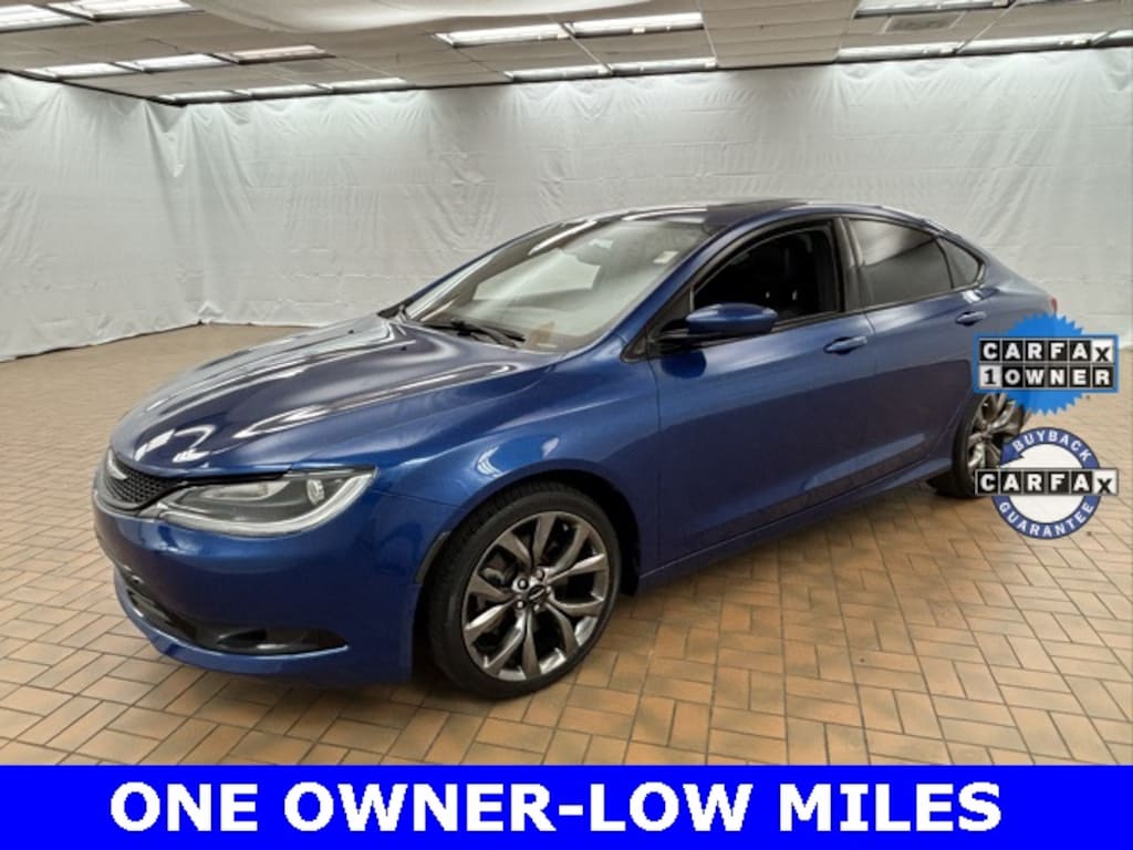 Used 2015 Chrysler 200 S Sedan
