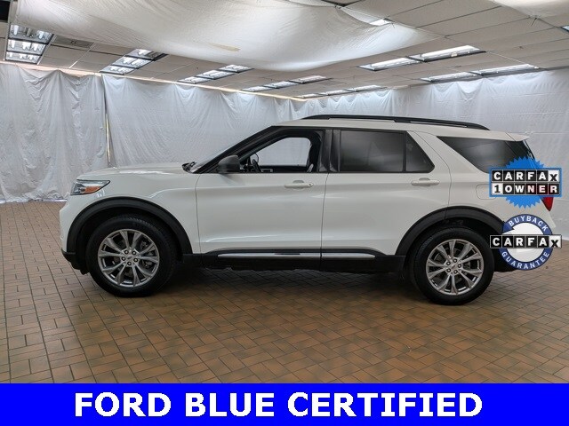 2020 Ford Explorer XLT photo 2