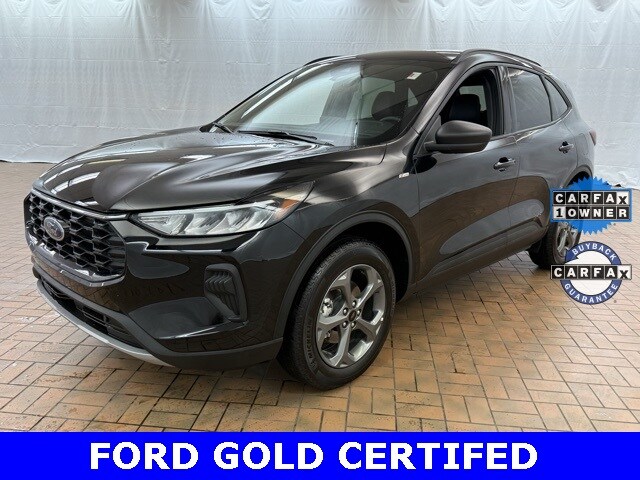 2025 Ford Escape ST-Line photo 3