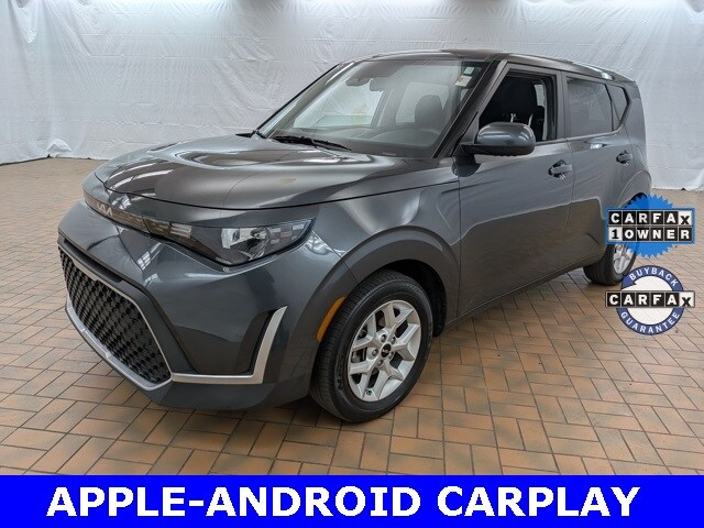 2023 Kia Soul LX photo 2