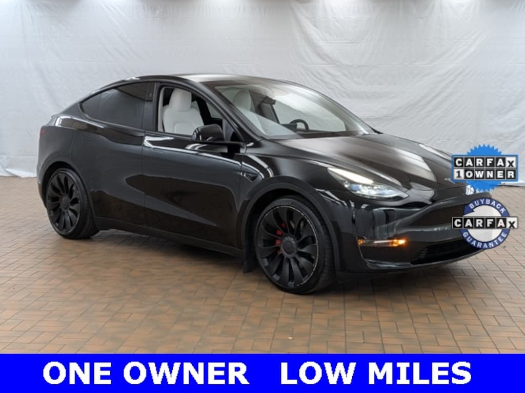 Used 2023 Tesla Model Y Performance SUV