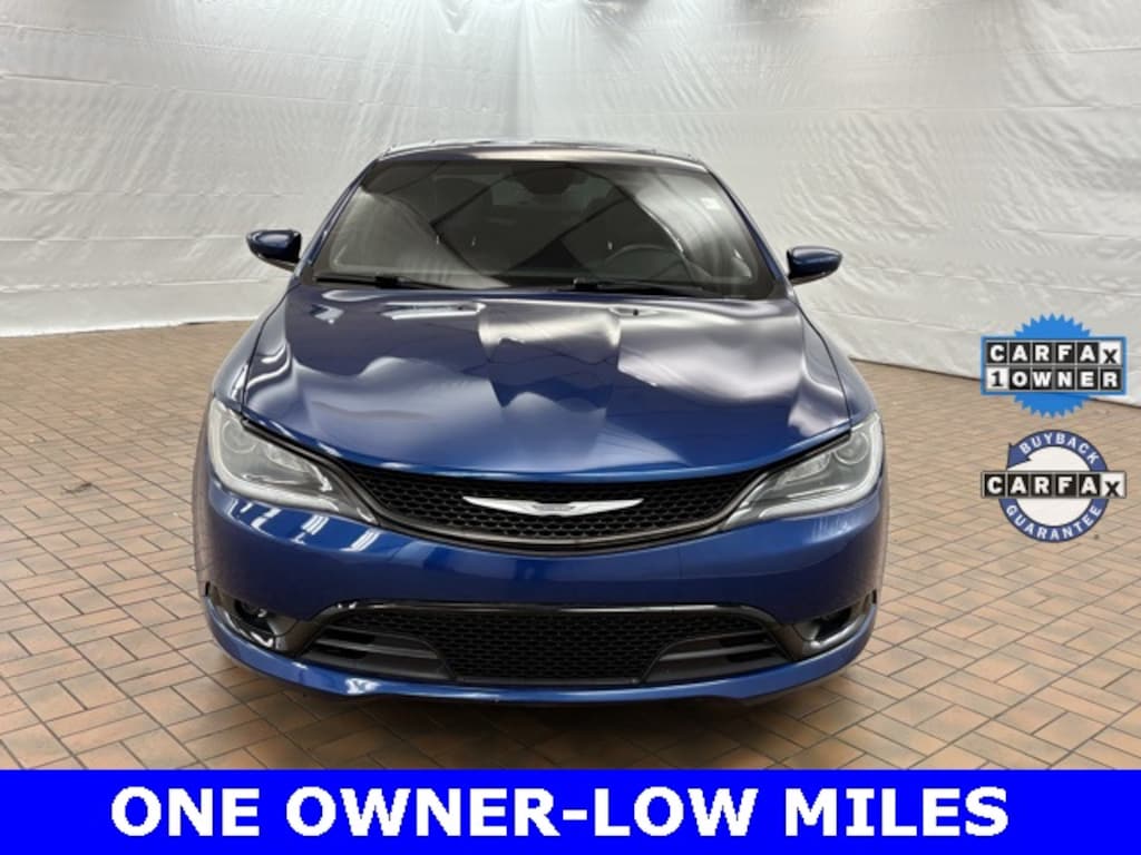 Used 2015 Chrysler 200 S Sedan