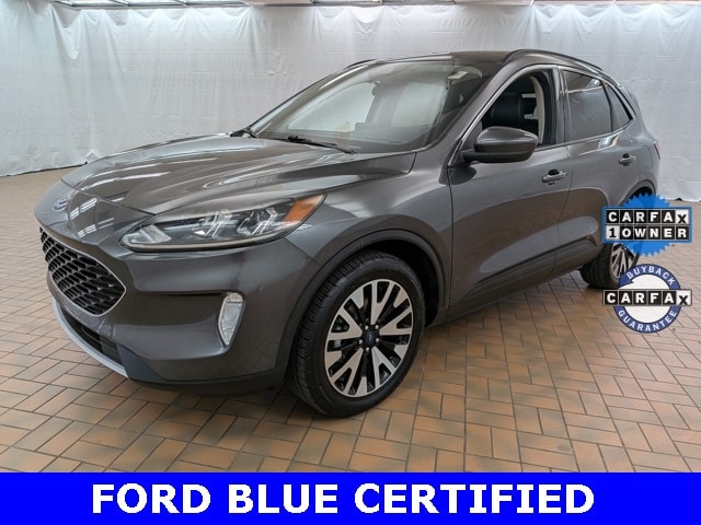 2020 Ford Escape SEL photo 2