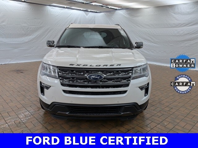 2018 Ford Explorer XLT photo 2