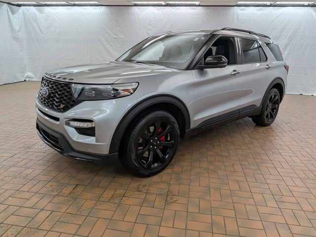 2020 Ford Explorer ST photo 3