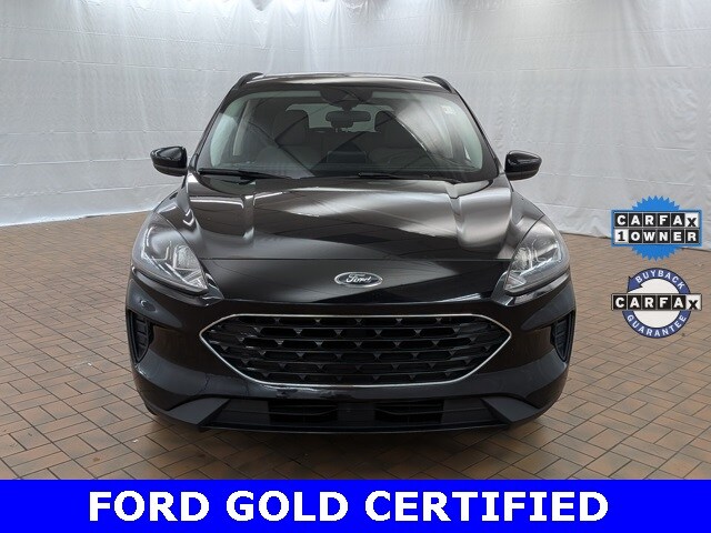 2021 Ford Escape SE photo 2