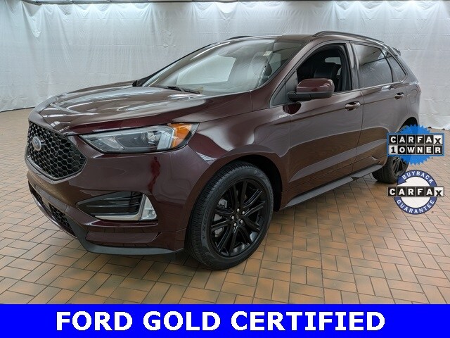 2021 Ford Edge ST photo 2