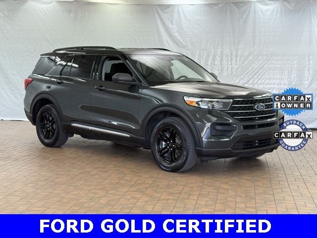 2022 Ford Explorer XLT's photo