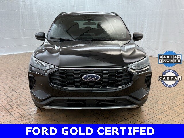 2025 Ford Escape ST-Line photo 2