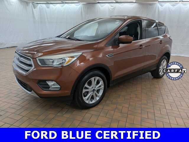 2017 Ford Escape SE photo 2