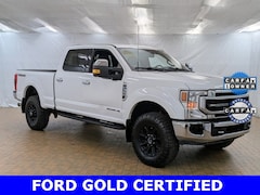 2022 Ford F-350 Lariat Super Duty CREW CAB TRUCK