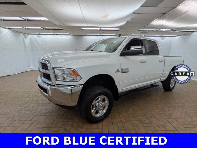 2017 Ram 2500 SLT photo 3