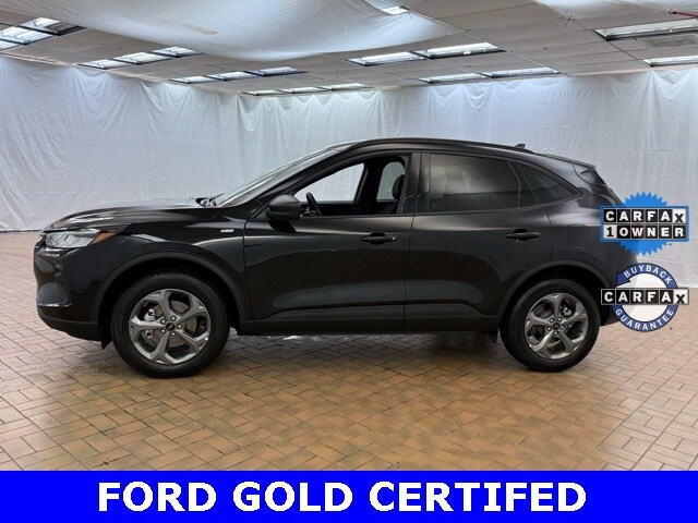 2025 Ford Escape ST-Line photo 4