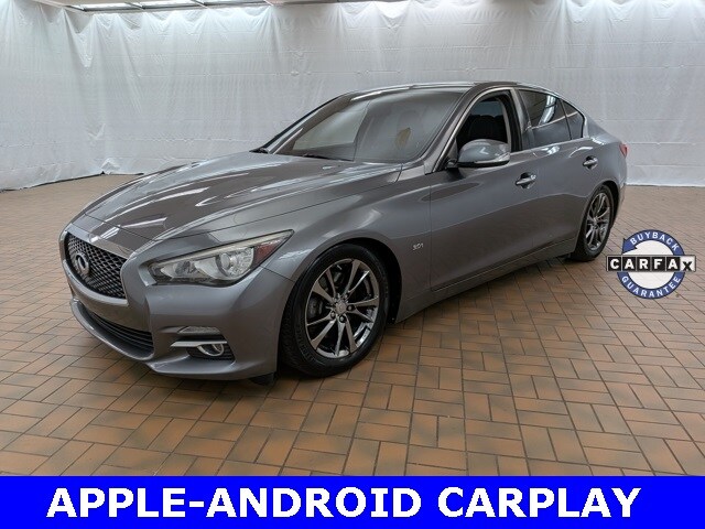2017 Infiniti Q50 3.0t Signature Edition photo 3