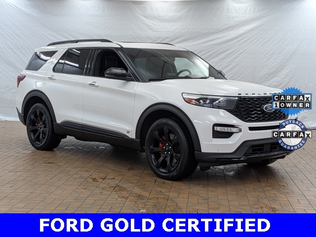 2023 Ford Explorer ST's photo