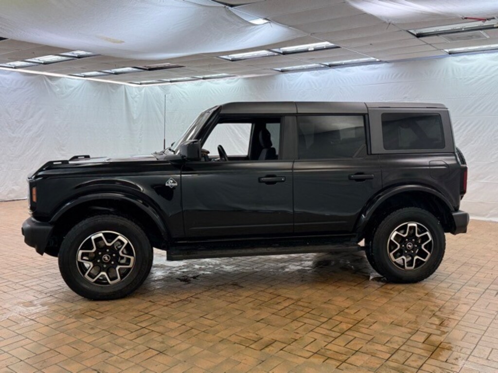 Used 2021 Ford Bronco Outer Banks SUV